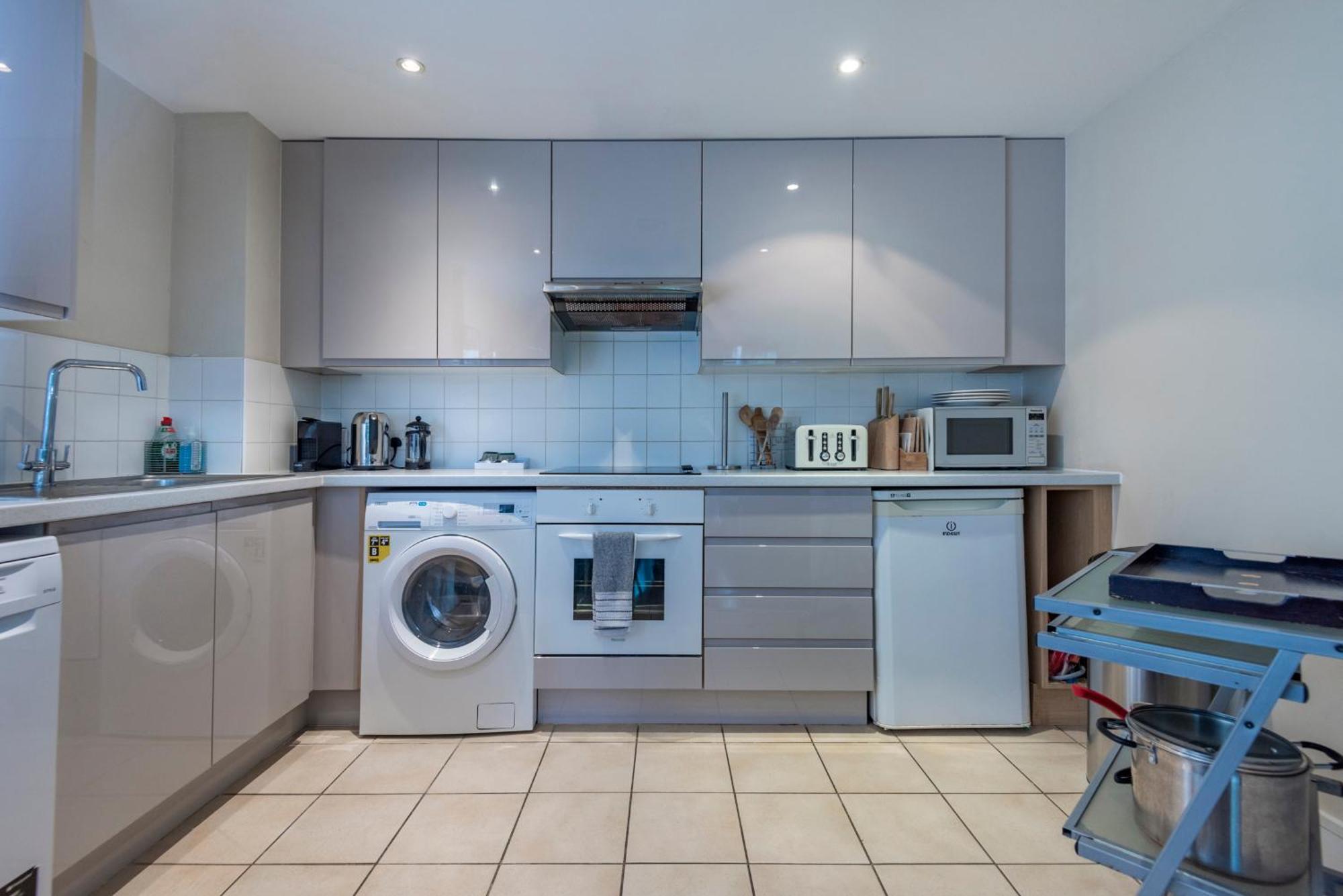 Battersea Power Station Apartment London Exterior foto